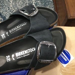 Birkenstock Madrid Big Buckle Black Sandals.   Size 39. New!!